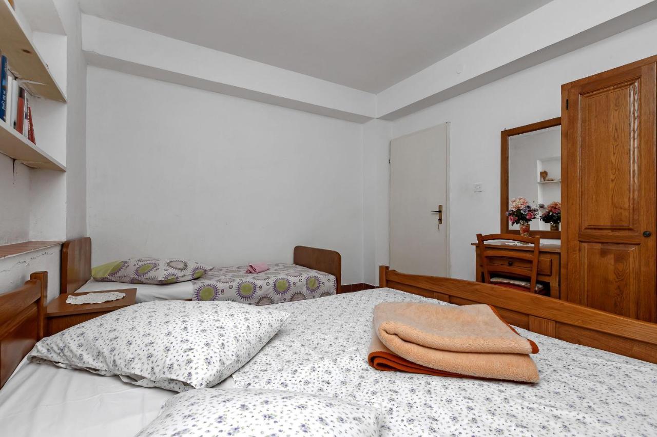 Apartments Milivoj Bogomolje Esterno foto